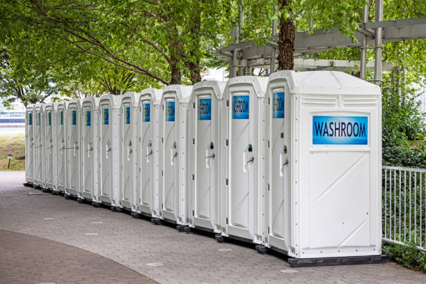 Best Luxury portable toilet rental  in Chinchilla, PA